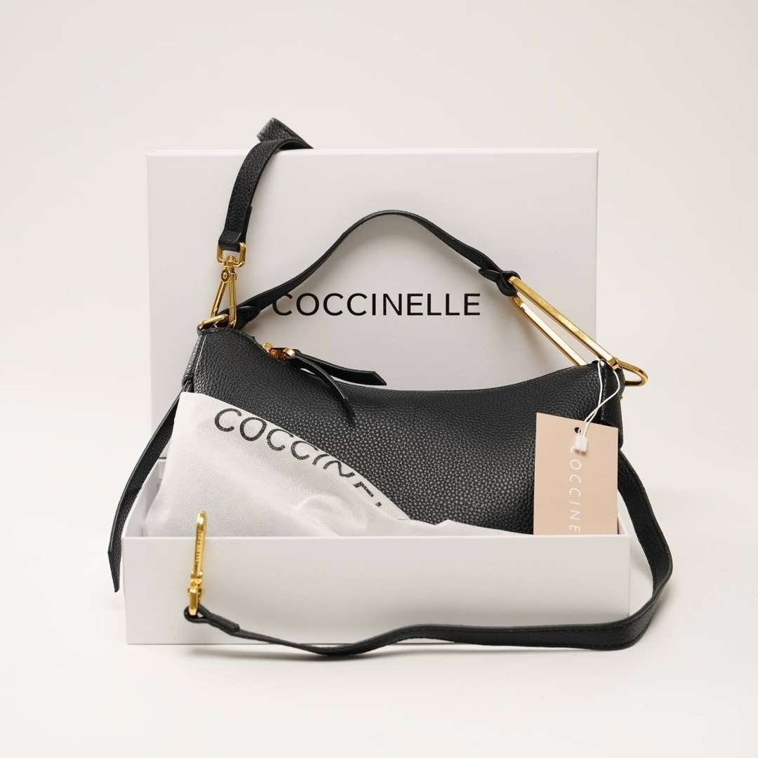 coccinelle сумка на плечо priscilla черный,сумка coccinelle,coccinelle сумка через плечо whisper черный,сумка через плечо coccinelle c-easy small цвет noir,сумка женская coccinelle