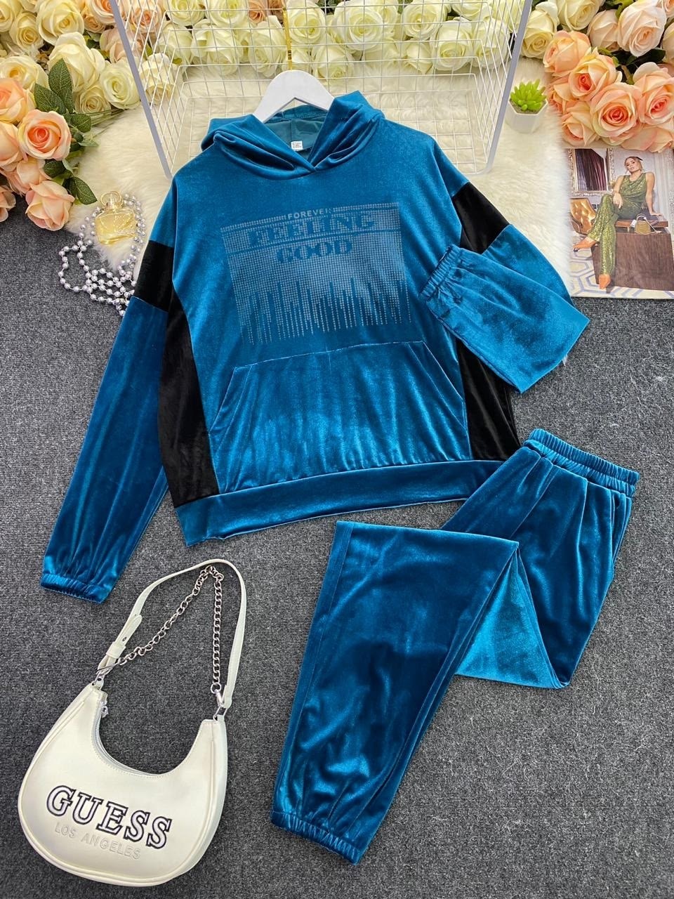 женские костюмы спортивные,женский спортивный костюм больших размеров,костюм спортивные больших размеров,велюровый костюм,костюм теплый женский