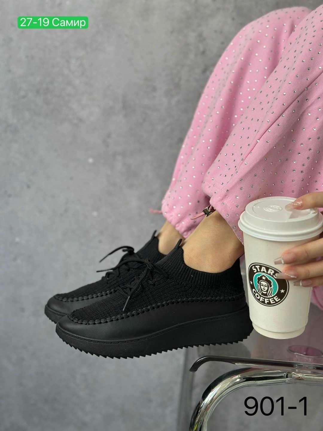 ,женские кроссовки,спортивная , женская,кроссовки адидас женские черные с черной подошвой