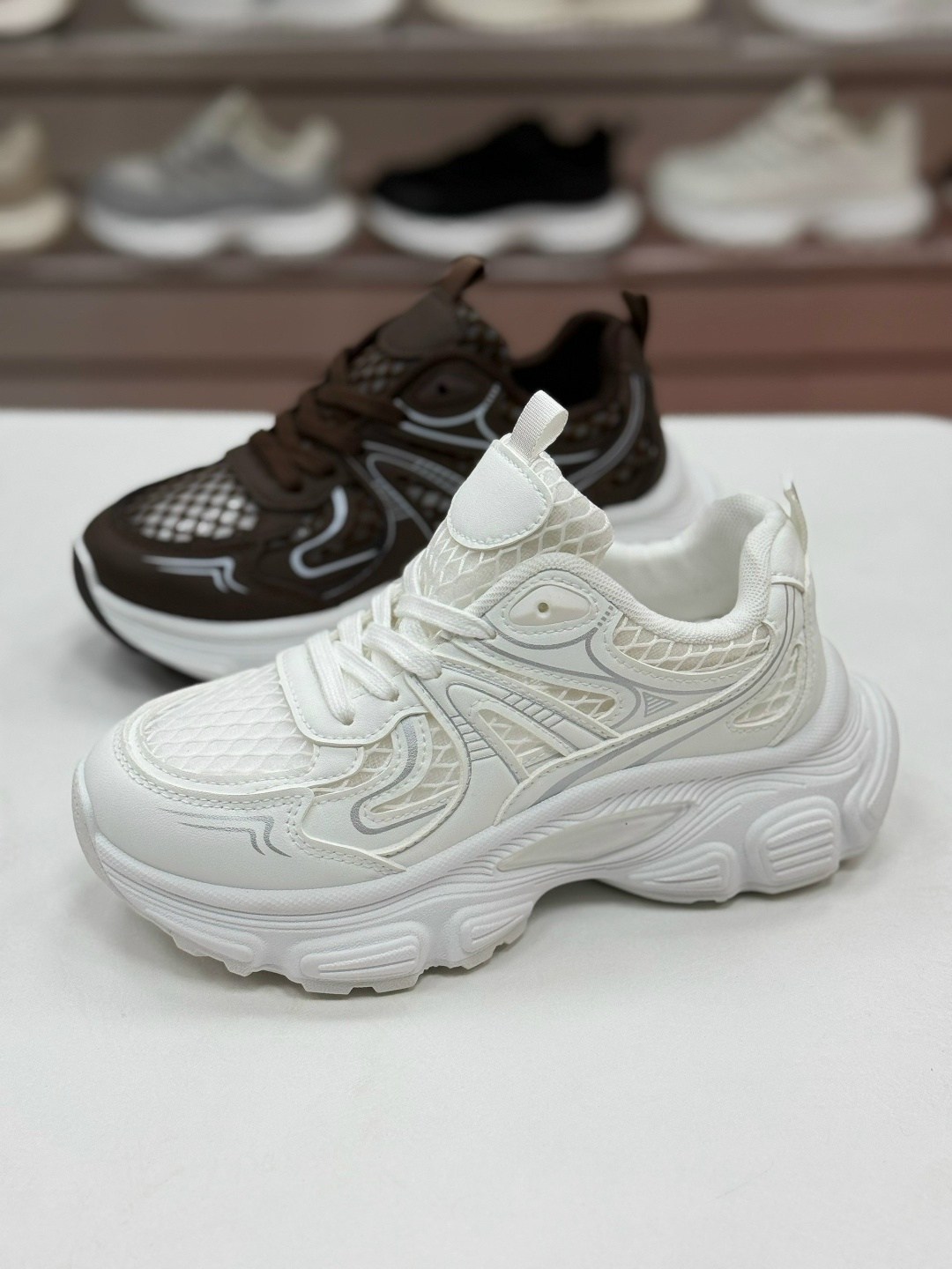 женские кроссовки,массивные кроссовки женские,кроссовки для женщин,массивные кроссовки,модные кроссовки