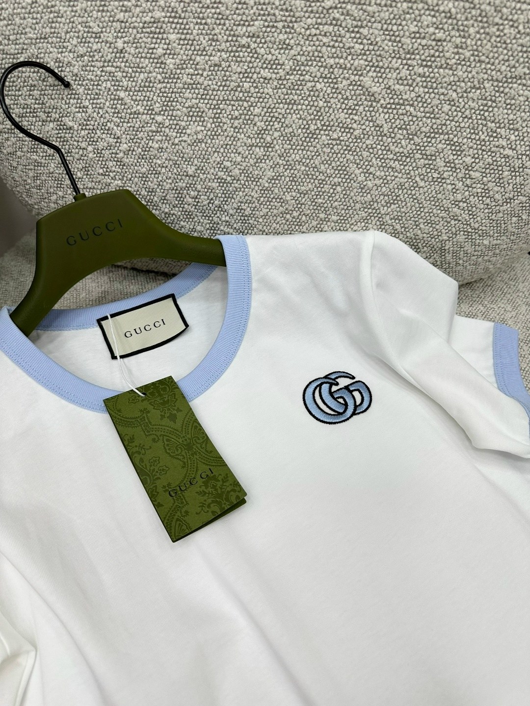 футболки женская,gucci футболка женская,футболки модные,футболка gucci,футболки для девочек