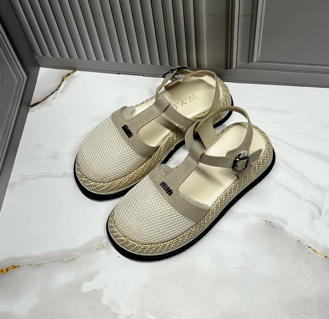 женские босоножки,босоножки шанель,сандалии армани женские,сандалии,