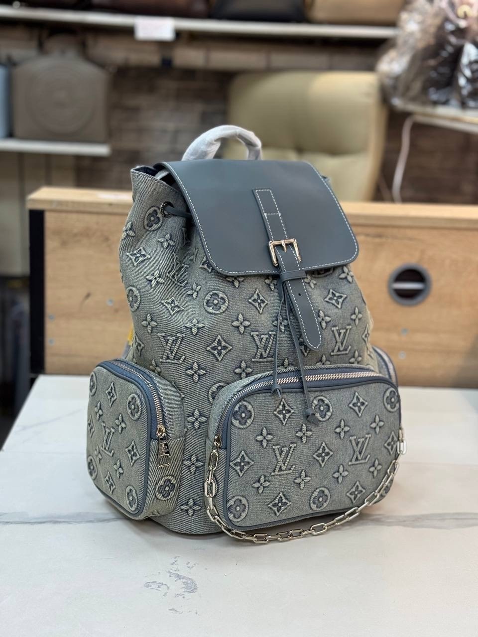 louis vuitton рюкзак,рюкзак женский louis vuitton,рюкзак джинсовый louis vuitton,рюкзак луи виттон,рюкзак
