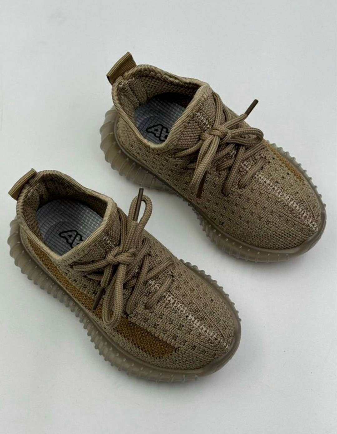 ,кроссовки,детские кроссовки,кроссовки подростковые, детская