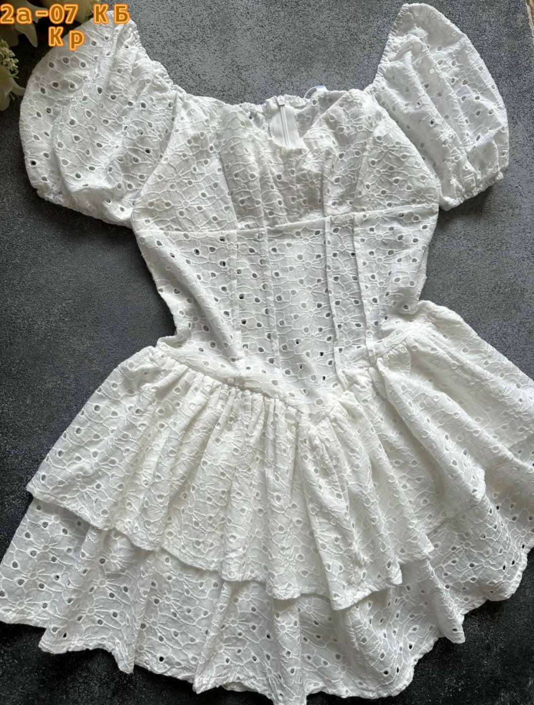 короткие летние платья,летние наряды,девушка в платье летнем,платье летнее,кружевное платье