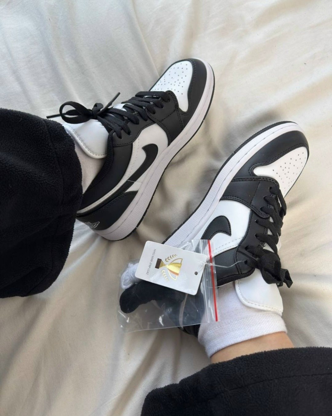 nike air jordan 1 low,air jordan 1 low black and white,кроссовки nike air jordan 1 low,nike air jordan 1,air jordan 1 low