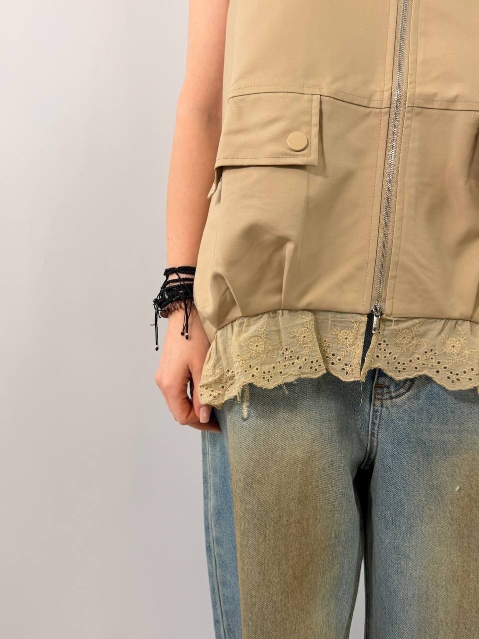 жилет,жилет женский,жилетка,женская жилетка,жилет бежевый