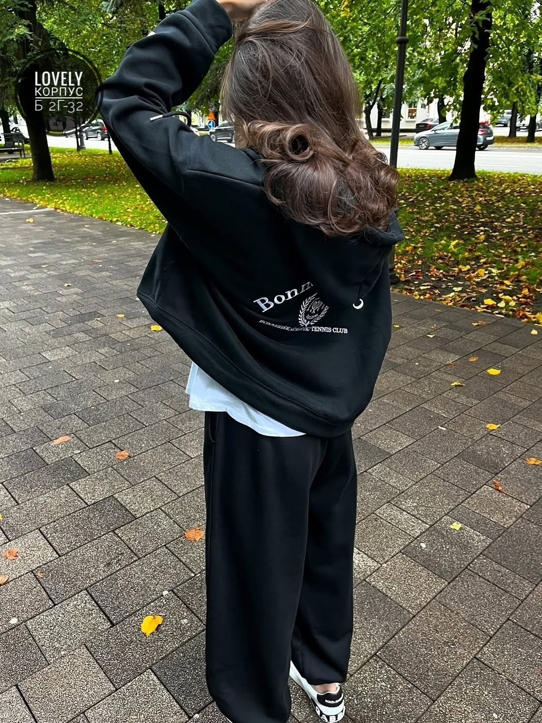 спортивные костюмы женские,оверсайз костюм,стильные спортивные костюмы,спортивный костюм,костюм с худи