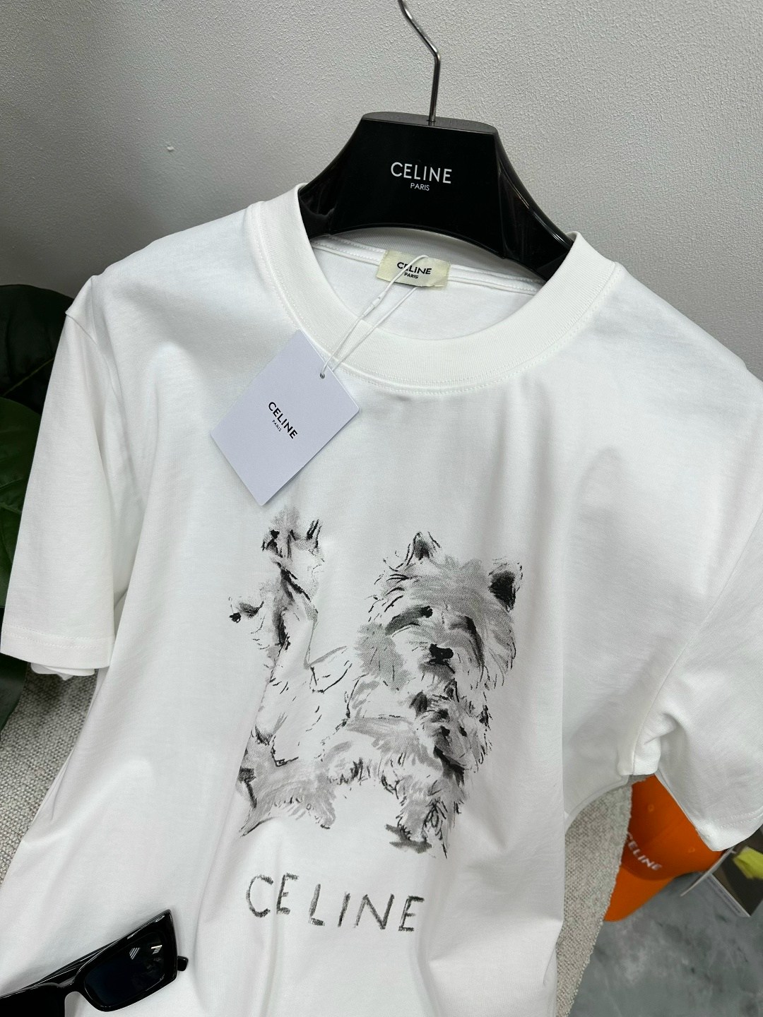 футболки женская,футболки женские мужские,футболки модные,футболка celine,футболка