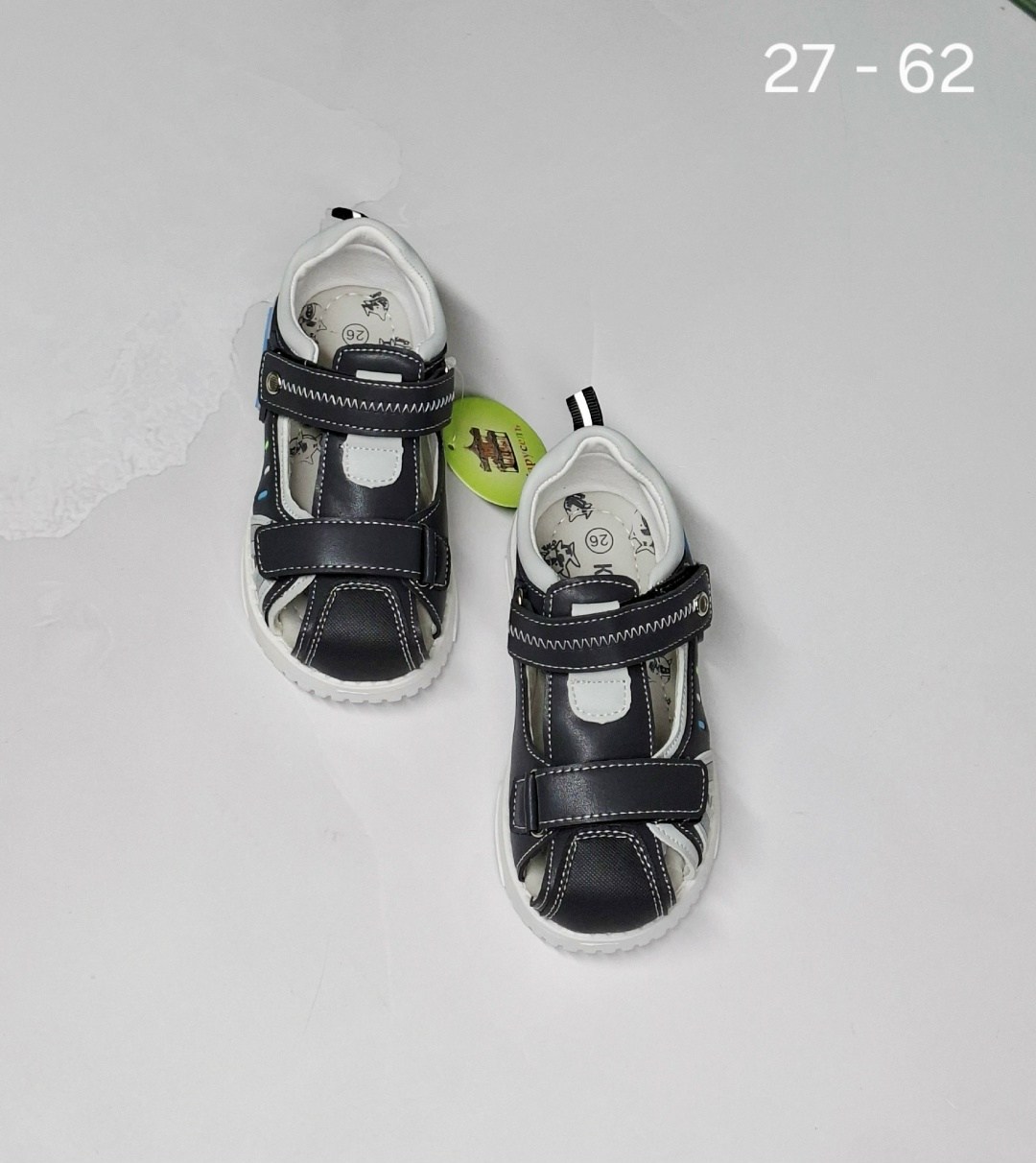 сандалии,,детские сандалии, детская,кроссовки