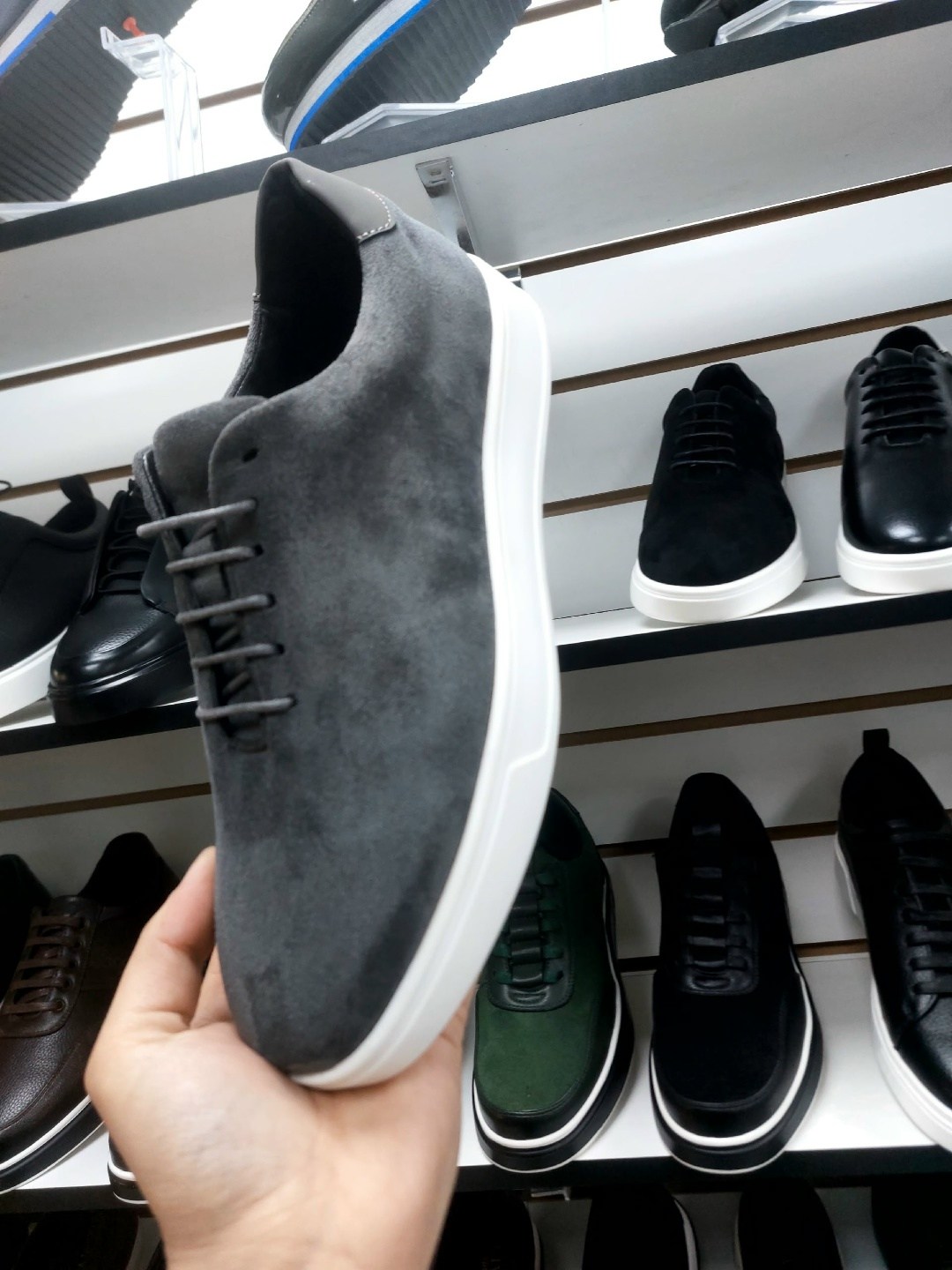 ,мужские кеды с белой подошвой черные кожаные quatro control,мужские кроссовки модные,кеды мужские кожаные,обуви