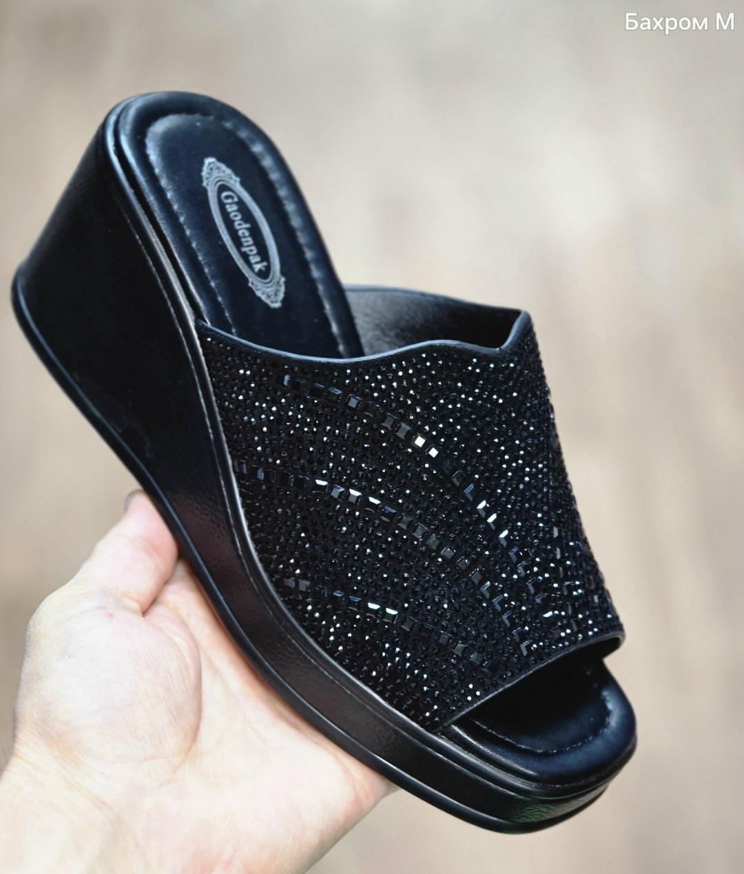 ,шлепанцы женские,женская ,шлепки женские,обуви