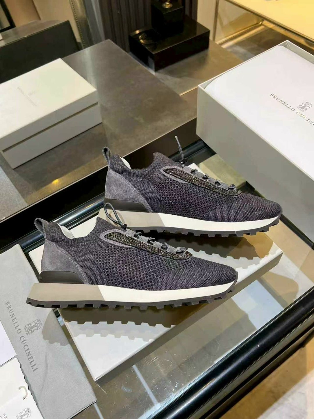 ,комбинированные кроссовки brunello cucinelli,кроссовки brunello cucinelli,кроссовки женские brunello cucinelli,женские кроссовки