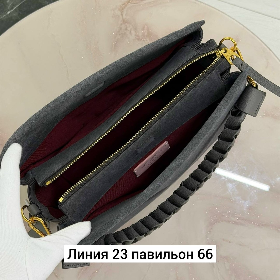 сумка coccinelle,сумка coccinelle замша,сумка замшевая coccinelle,сумка coccinelle натуральная замша,сумка coccinelle boheme