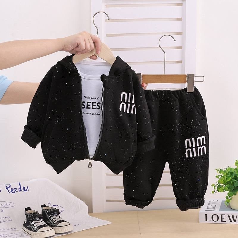 комплект одежды для мальчика,одежда комплект,костюм детский,костюм для малыша,детские спортивные костюмы