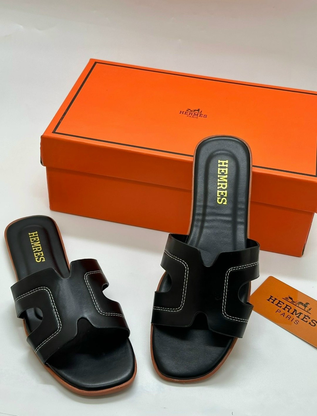 шлепки hermes женские,шлепанцы hermes,сандалии hermes,шлепки hermes oran,шлепки hermes