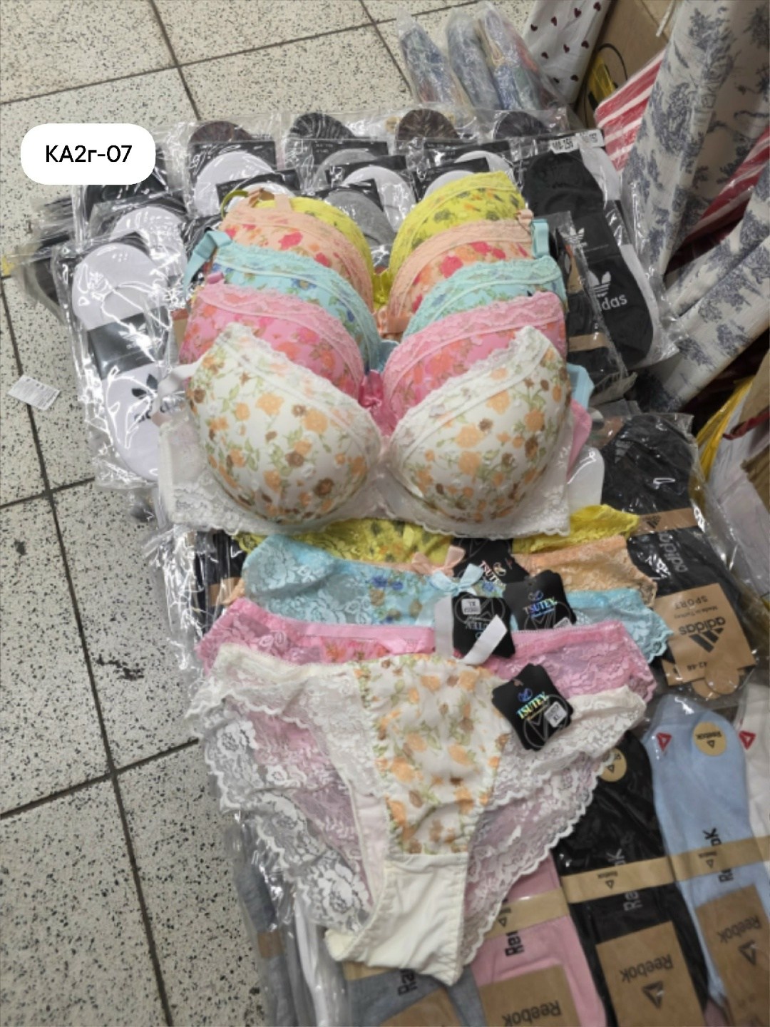 комплект нижнего белья,женский комплект нижнего белье,женская нижнее белье,бюстгальтер,бюстгальтер комплект