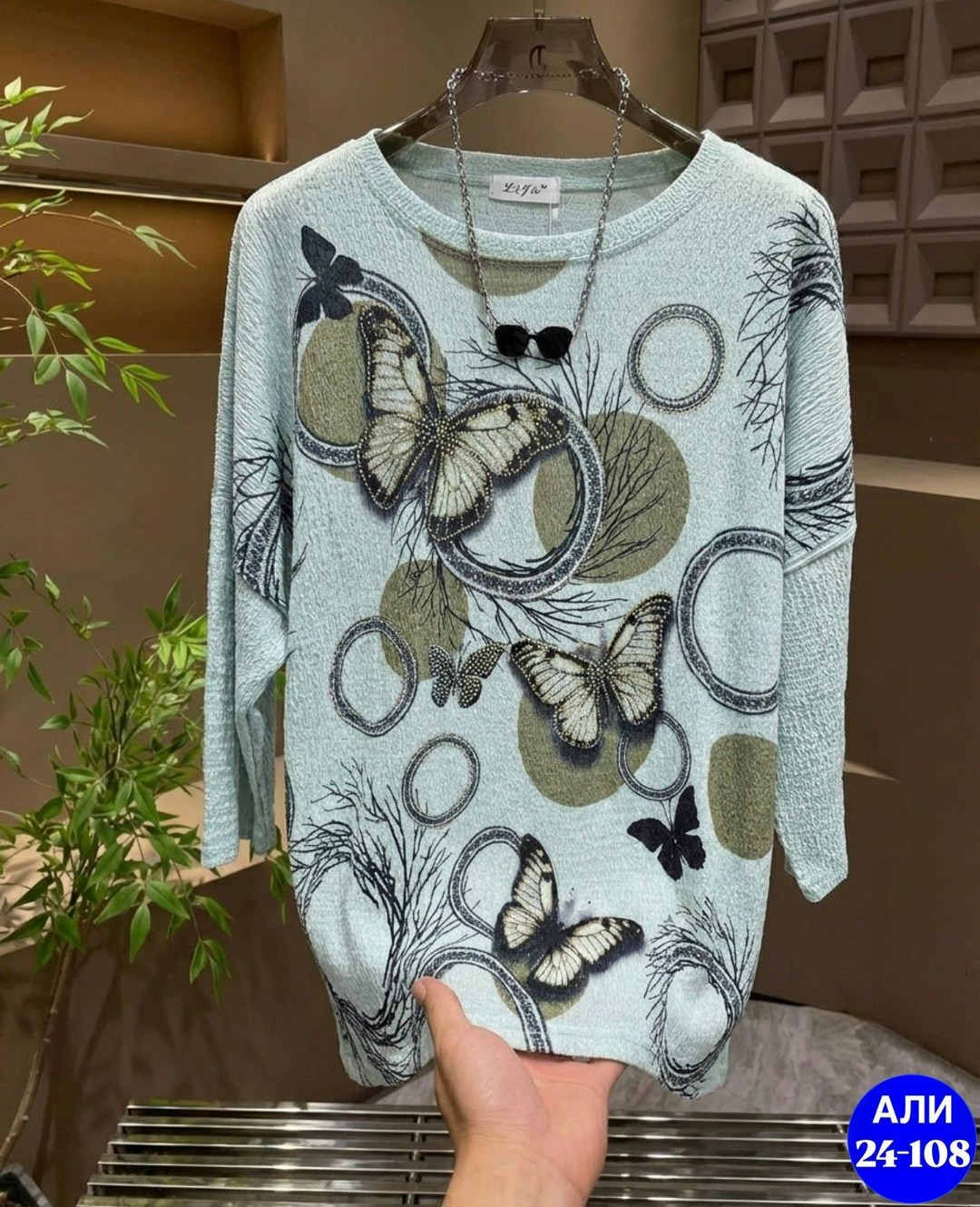 кофта женская,женская футболка больших размеров,женская футболка,,футболка больших размеров vikrix style