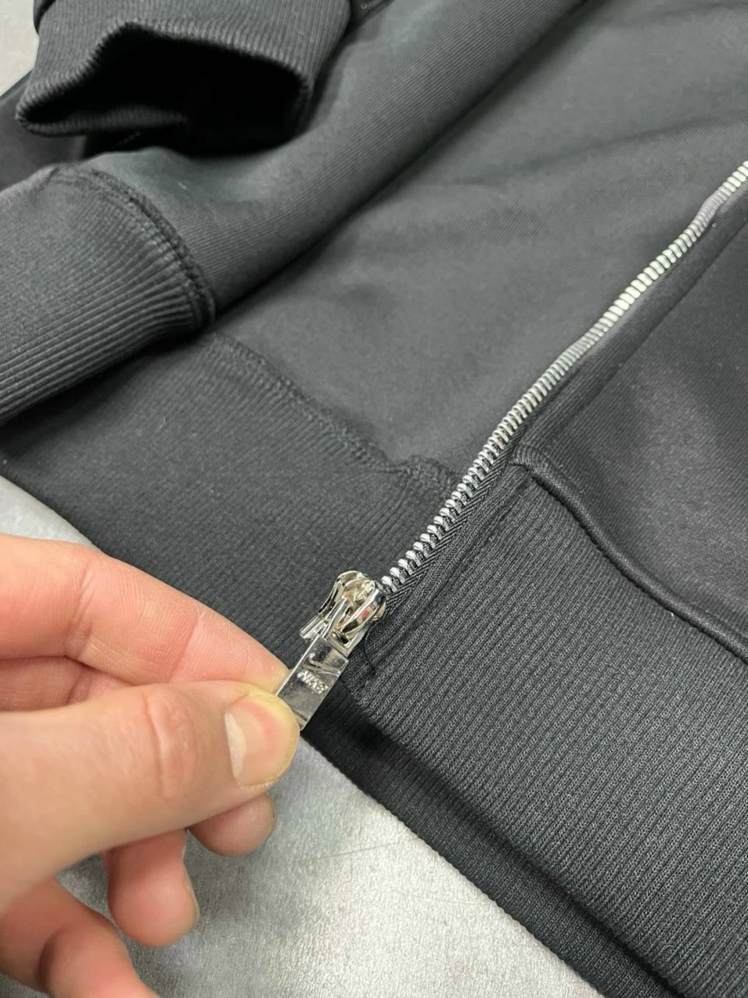 толстовка с капюшоном на молнии,толстовка на молнии,толстовка с капюшоном,толстовка,кофта мужская