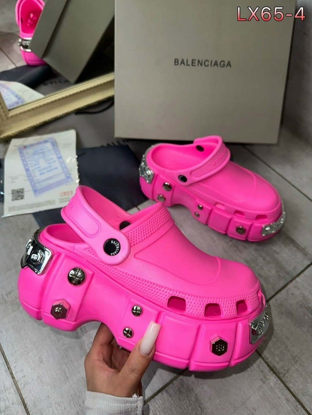 сабо balenciaga,balenciaga crocs,balenciaga x crocs,сабо баленсиага,сабо баленсиага кроксы