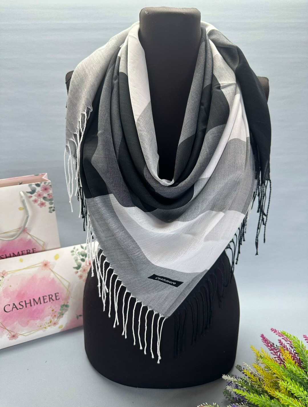 платки кашемир,шарфы и платки,теплый кашемировый платок,платок женский теплый,шарф платок кашемир