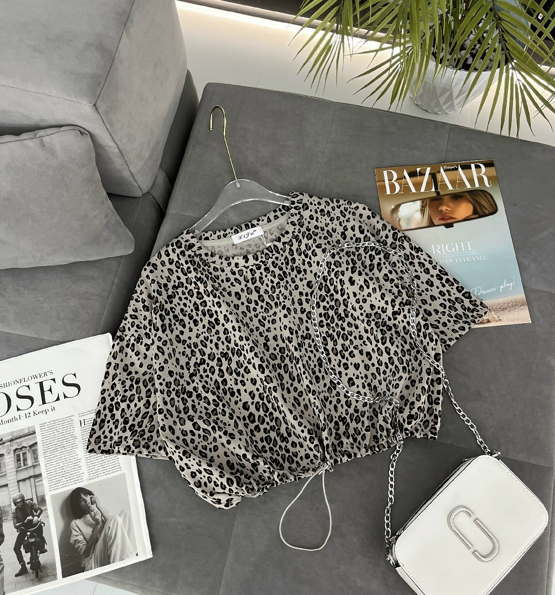 женская кофта,кофта с леопардовым принтом,леопардовая кофта,,футболка с леопардовым принтом