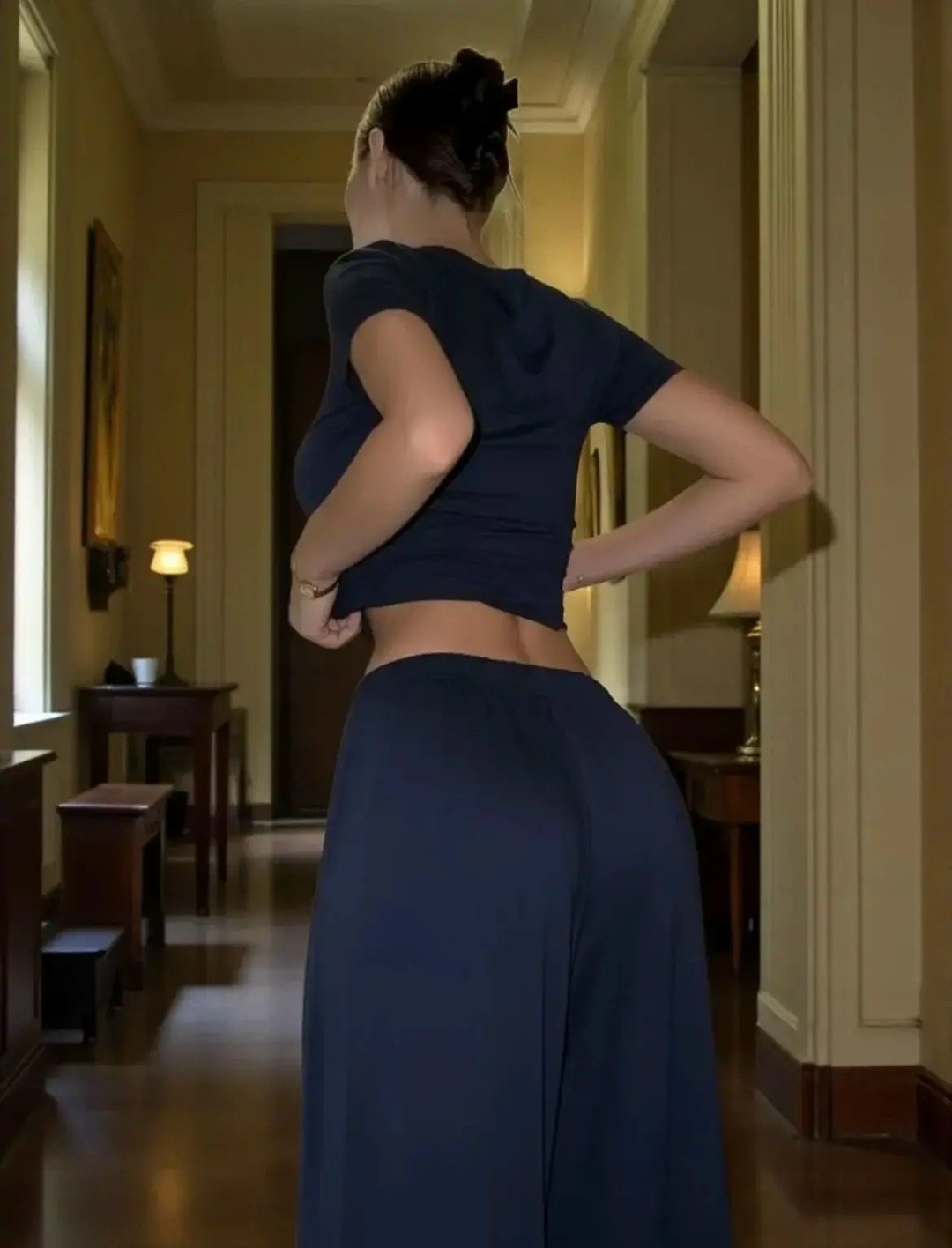 футболка шоколадного цвета,коричневая футболка,цвет шоколадно коричневый,,базовая футболка женская