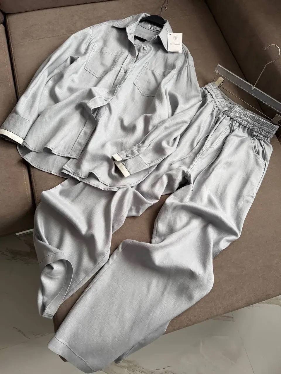 брючный костюм,рубашка с брюками,шелковый костюм,костюм с брюками карго,широкие брюки