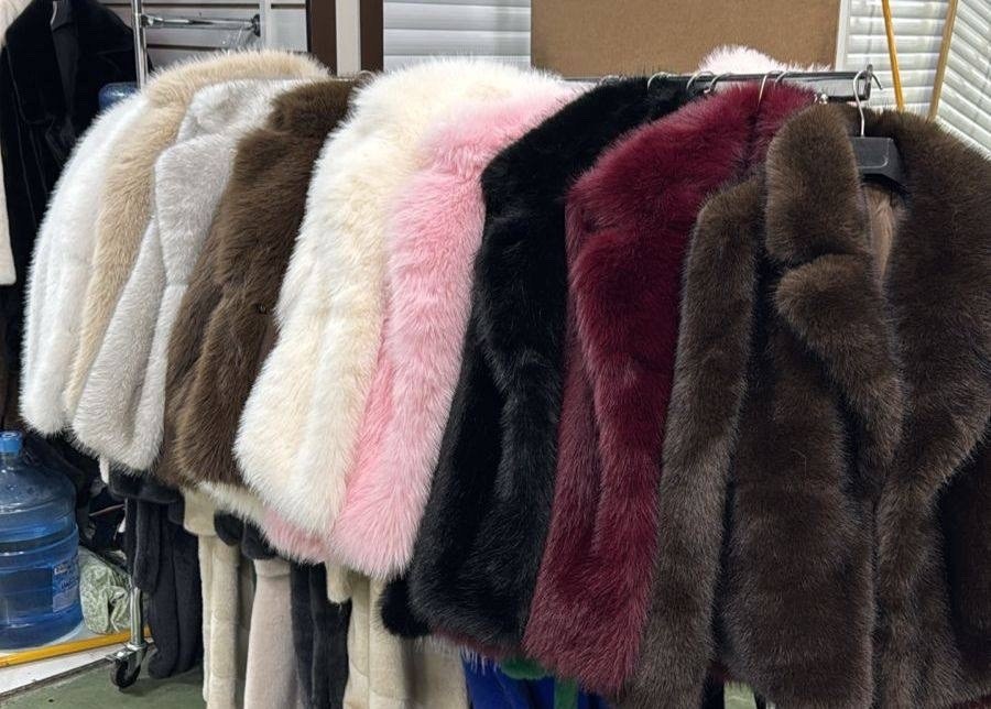 розовая шуба из искусственного меха,шубка автоледи,шуба искусственная,шуба розовая,шуба из экомеха