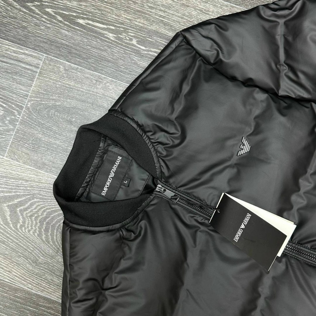 демисезонная куртка armani,куртка armani мужская,куртка бомбер демисезонная от armani,куртка мужскaя демисезонная,куртка бомбер