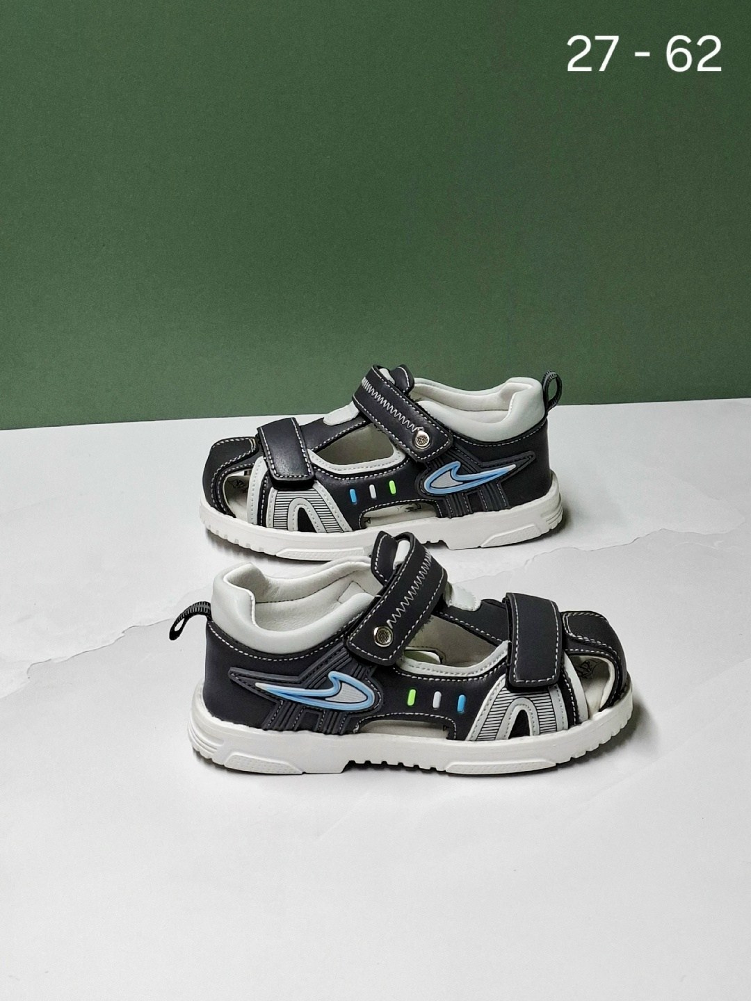 сандалии,,детские сандалии, детская,кроссовки