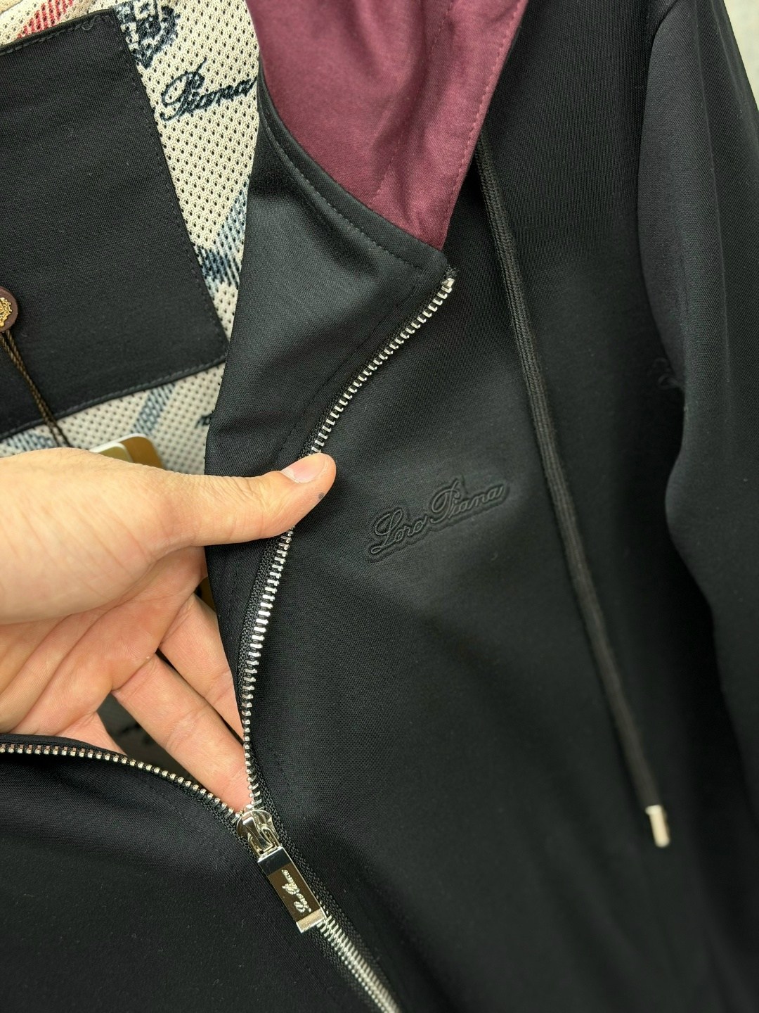 спортивный костюм brunello cucinelli,спортивный костюм loro piana,костюм brunello cucinelli,спортивный костюм мужской loro piana,мужские спортивные костюмы