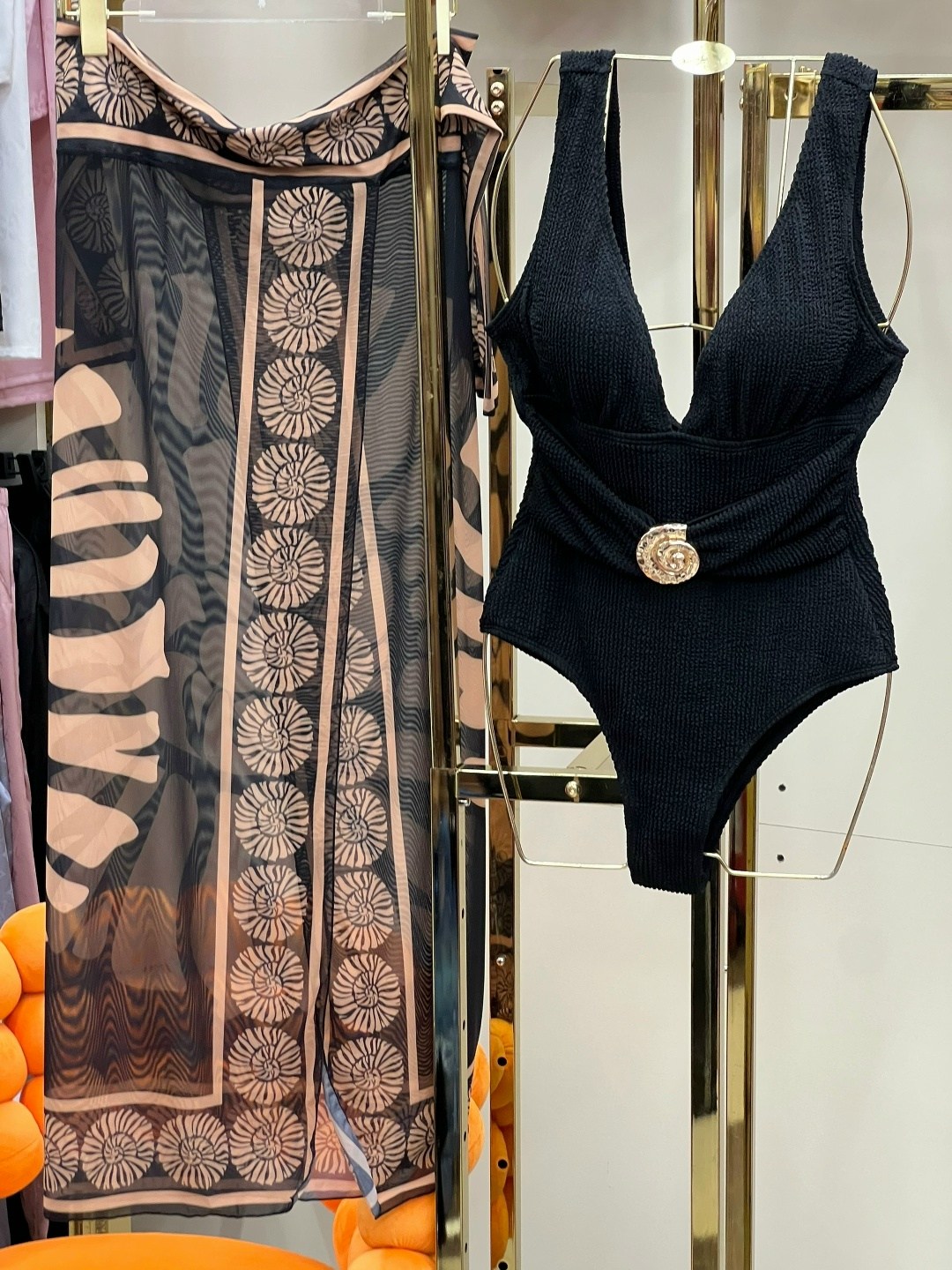 купальник женские слитный,купальник женские,цельные купальники,купальники модные,купальник для женщин