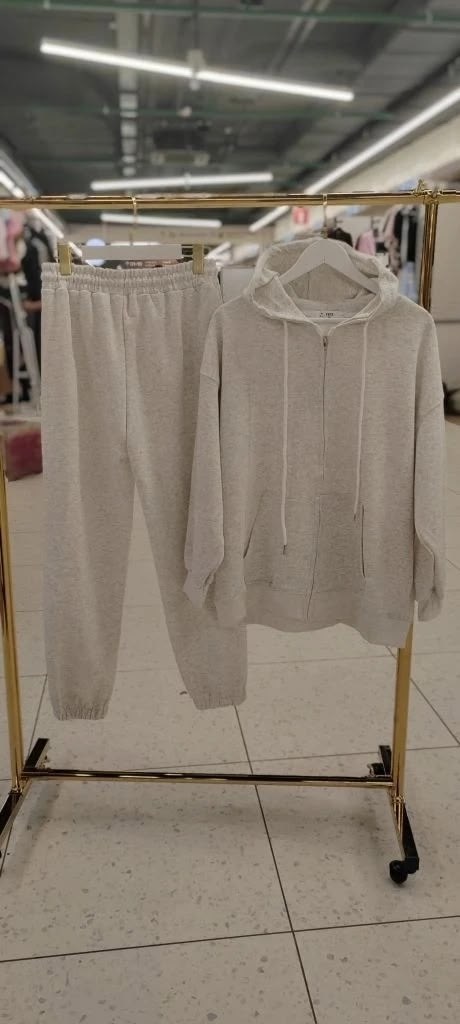 костюм loro piana,костюм brunello cucinelli,кашемировый костюм loro piana,костюм трикотажный,женские спортивные костюмы