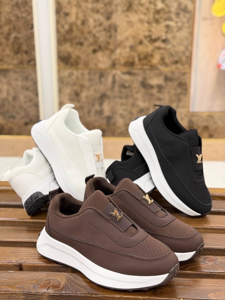 ,женские кроссовки,кроссовка мужской,мужские кроссовки,коричневые кроссовки