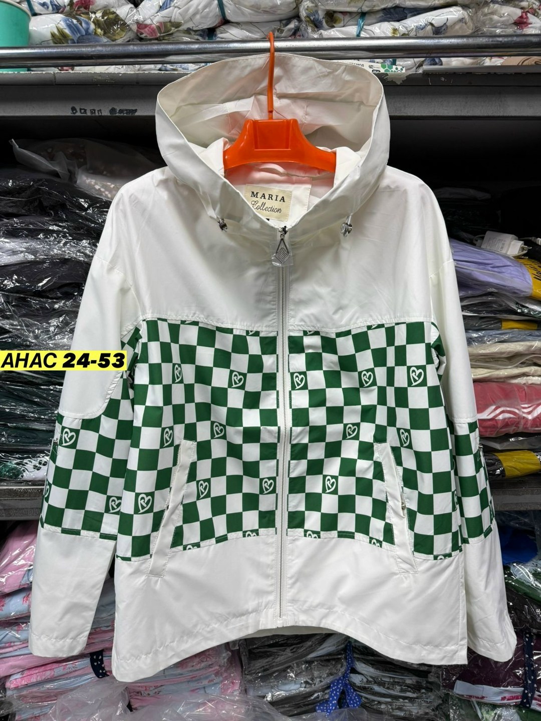 женская куртка,стильная куртка,куртка,демисезонная куртка,легкая куртка