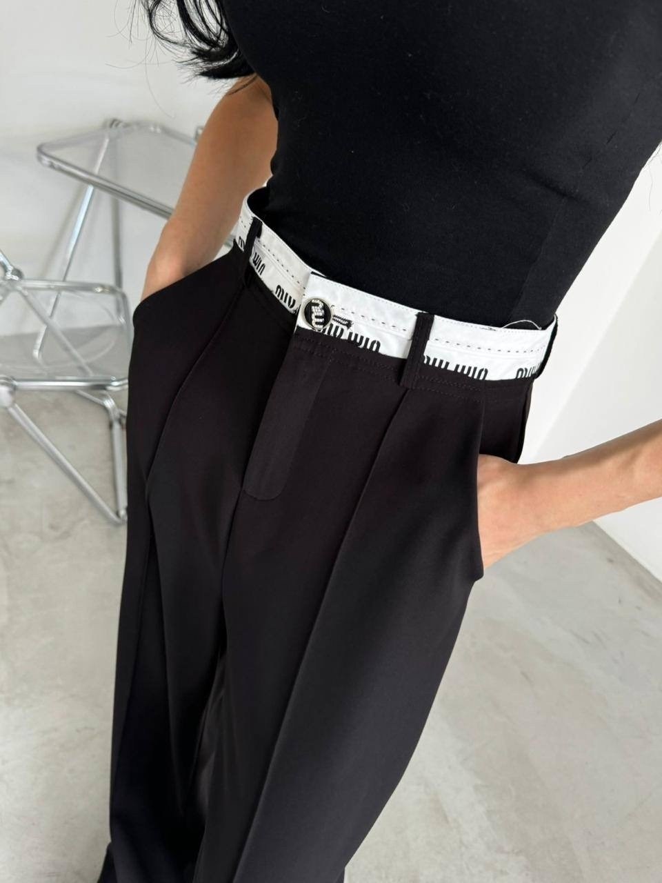 элегантные брюки,брюки классические,брюки свободные,брюки с поясом,одежда брюки