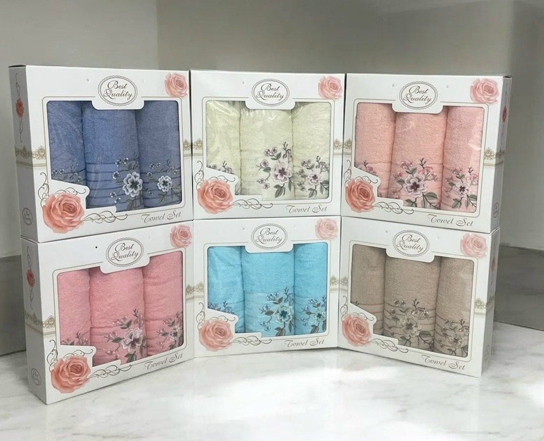 набор махровых полотенец,набор полотенец,подарочные наборы полотенец,набор кухонные полотенец,полотенца с вышивкой