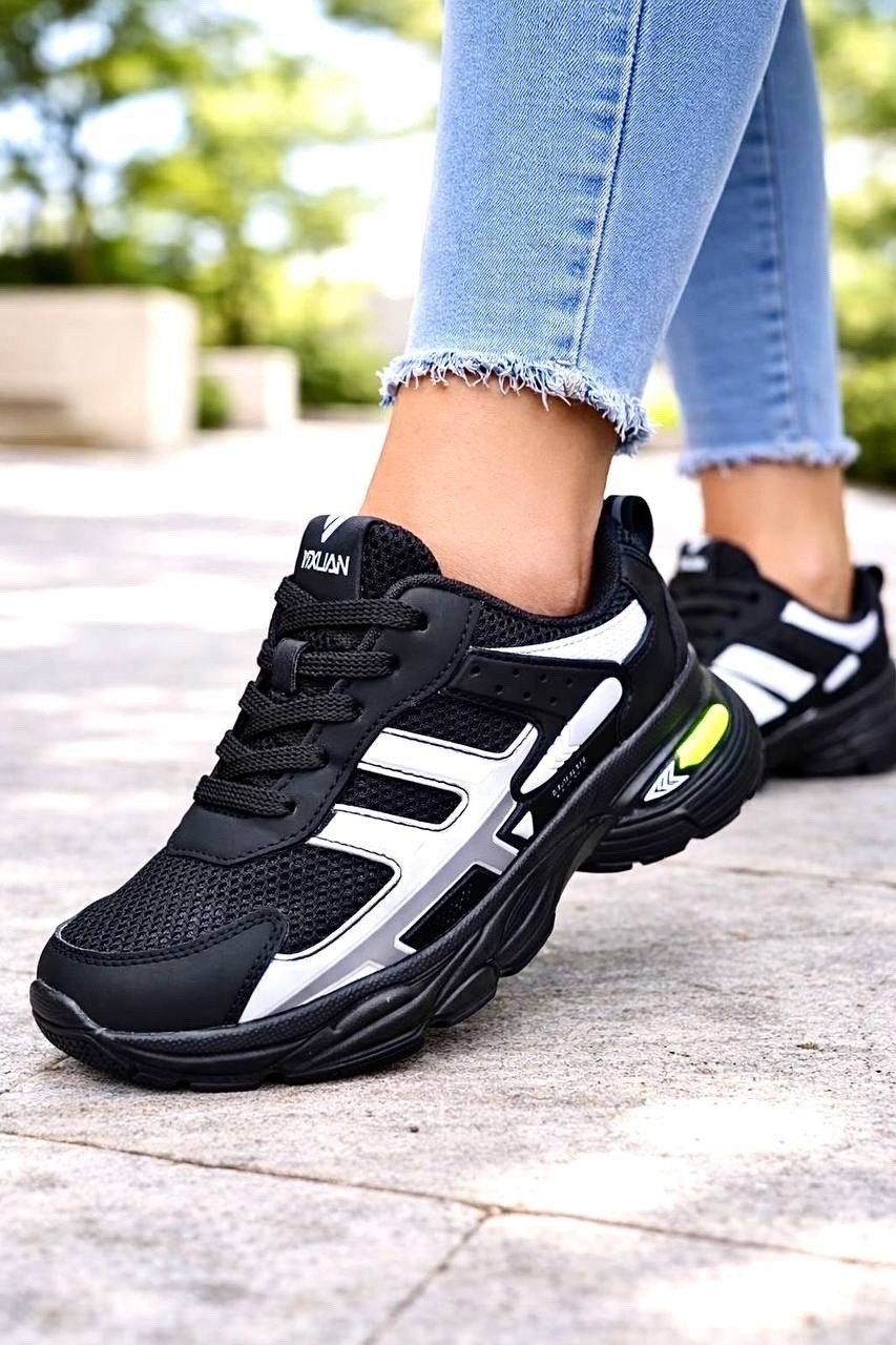 кроссовки женскиe,кроссовки модные,кроссовка,кроссовки стильные,кроссовки