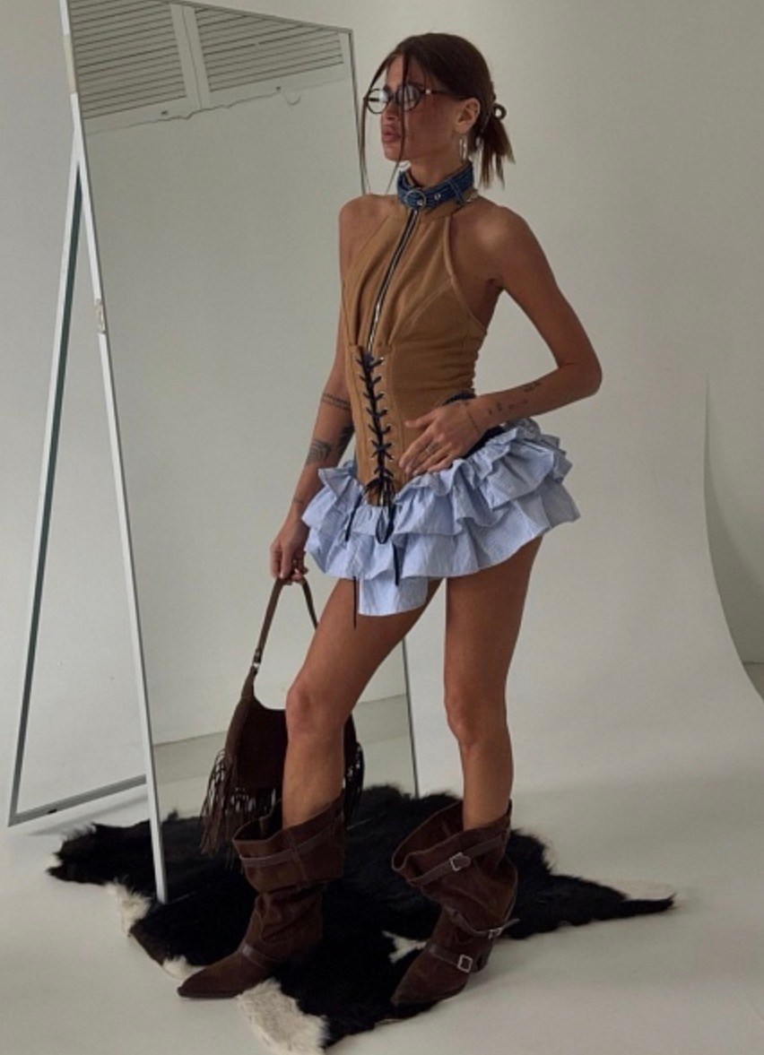 сумка с бахромой,одежда стили,платье,комплект платье-рубашка и джинсовый корсет на шнуровке