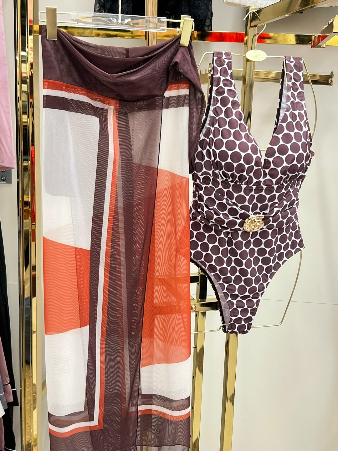 девушка,женщин,красивая девушка,брюнетка,красива женщина