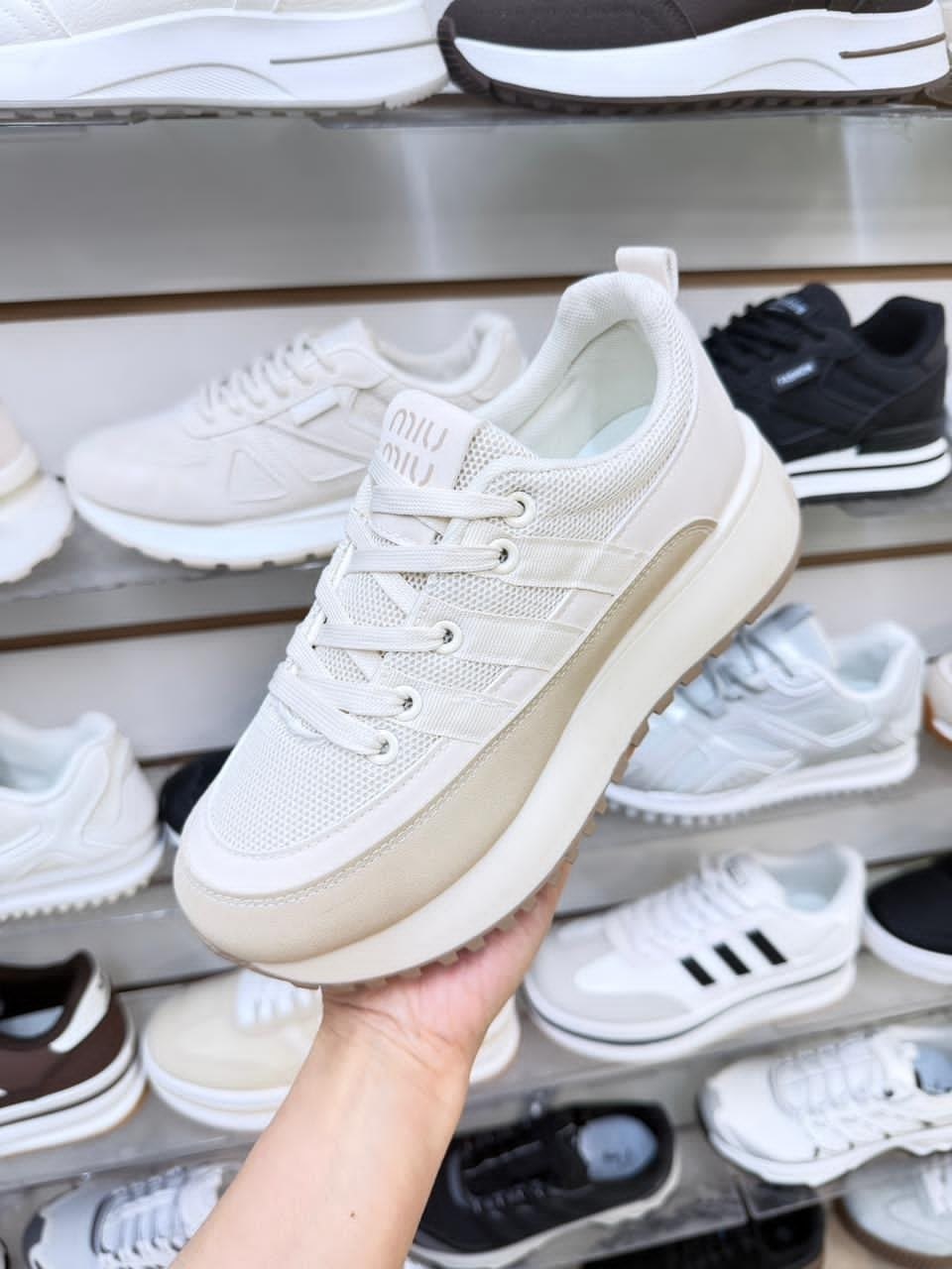 женские кроссовки,,кроссовки женские белые,кроссовки для женщин,кроссовки повседневные