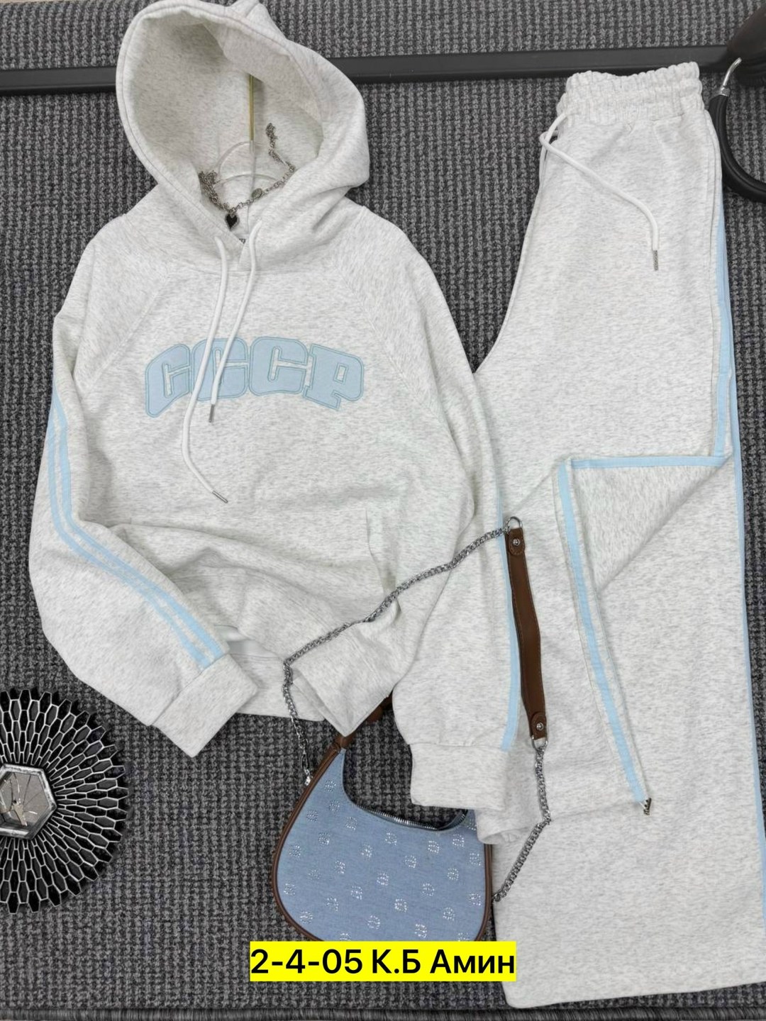 спорт костюм красный женский,костюм ссср,спортивный костюм ссср женский,костюм женский,костюм спортивный женский