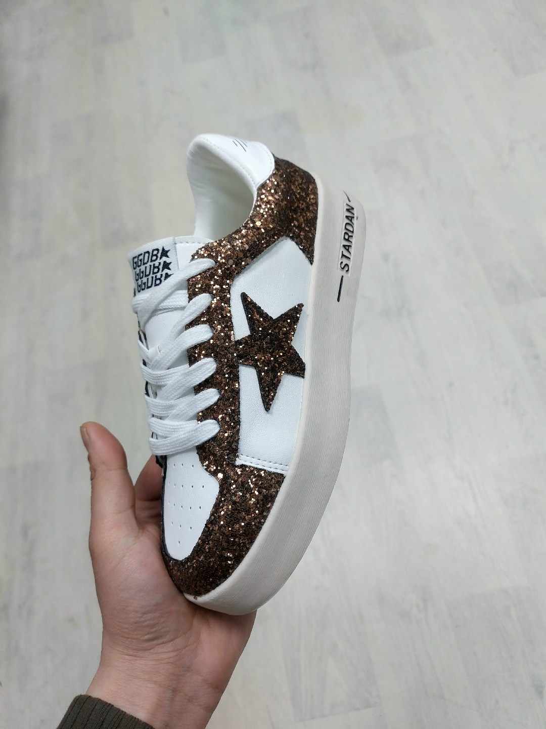 golden goose кеды hi star с блестками белый,,голден гус кеды,golden goose кеды с блестками,кеды golden goose