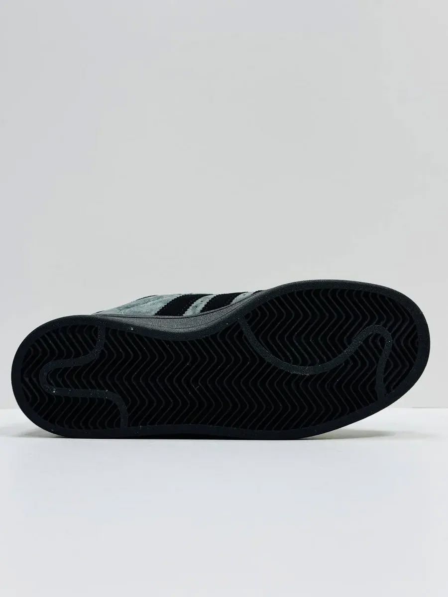 замшевые кроссовки campus 00s adidas originals серый,мужские кроссовки adidas campus,кроссовки adidas campus,низкие замшевые кроссовки campus 00s с фирменными полосками adidas, черный,кроссовки adidas