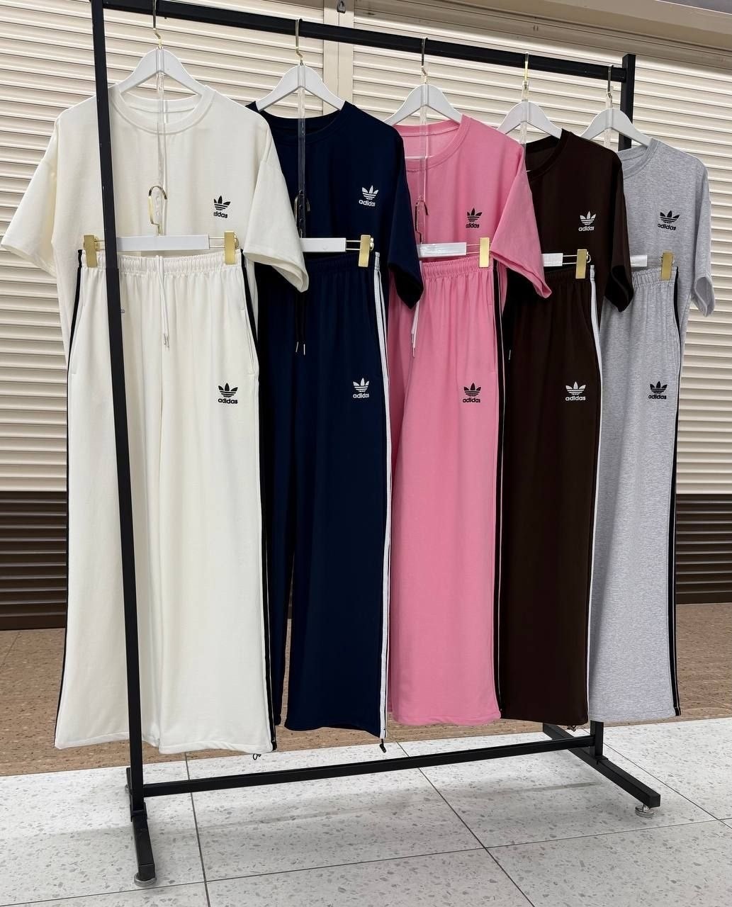 комплект одежды adidas sportswear,костюм спортивный adidas,костюм спортивный adidas sportswear,adidas original,костюм adidas