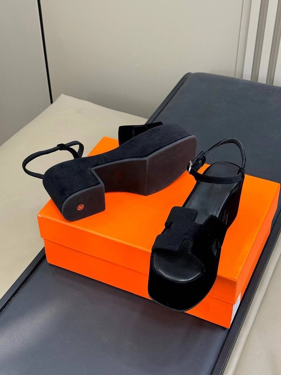 черные босоножки,босоножки на каблуках,босоножки на платформе,женские босоножки,босоножки на каблуке платформа