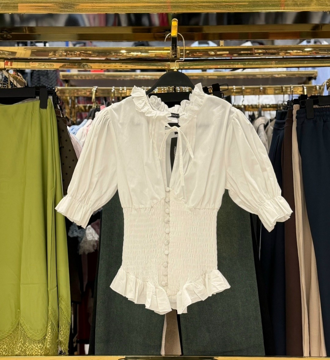 блузка с оборками,повседневная блузка,модная блузка,женская блузка,женская элегантная блузка