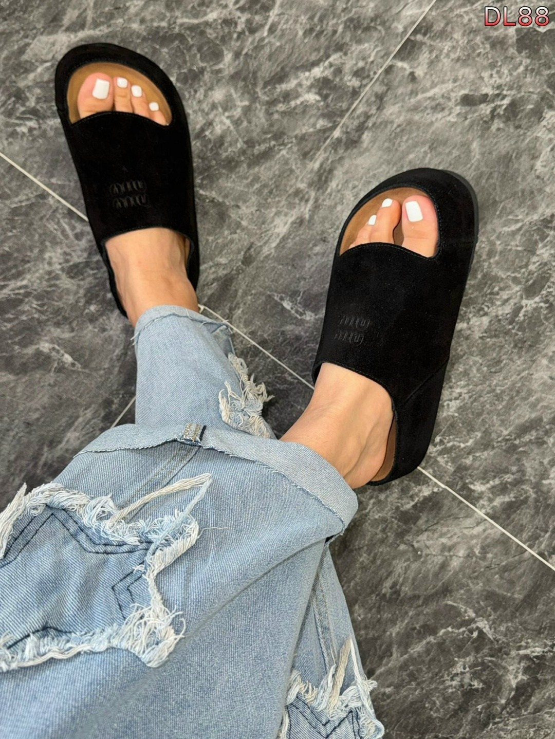 шлепанцы miu miu,,мюли miu miu,женские шлепки,шлёпанцы женские