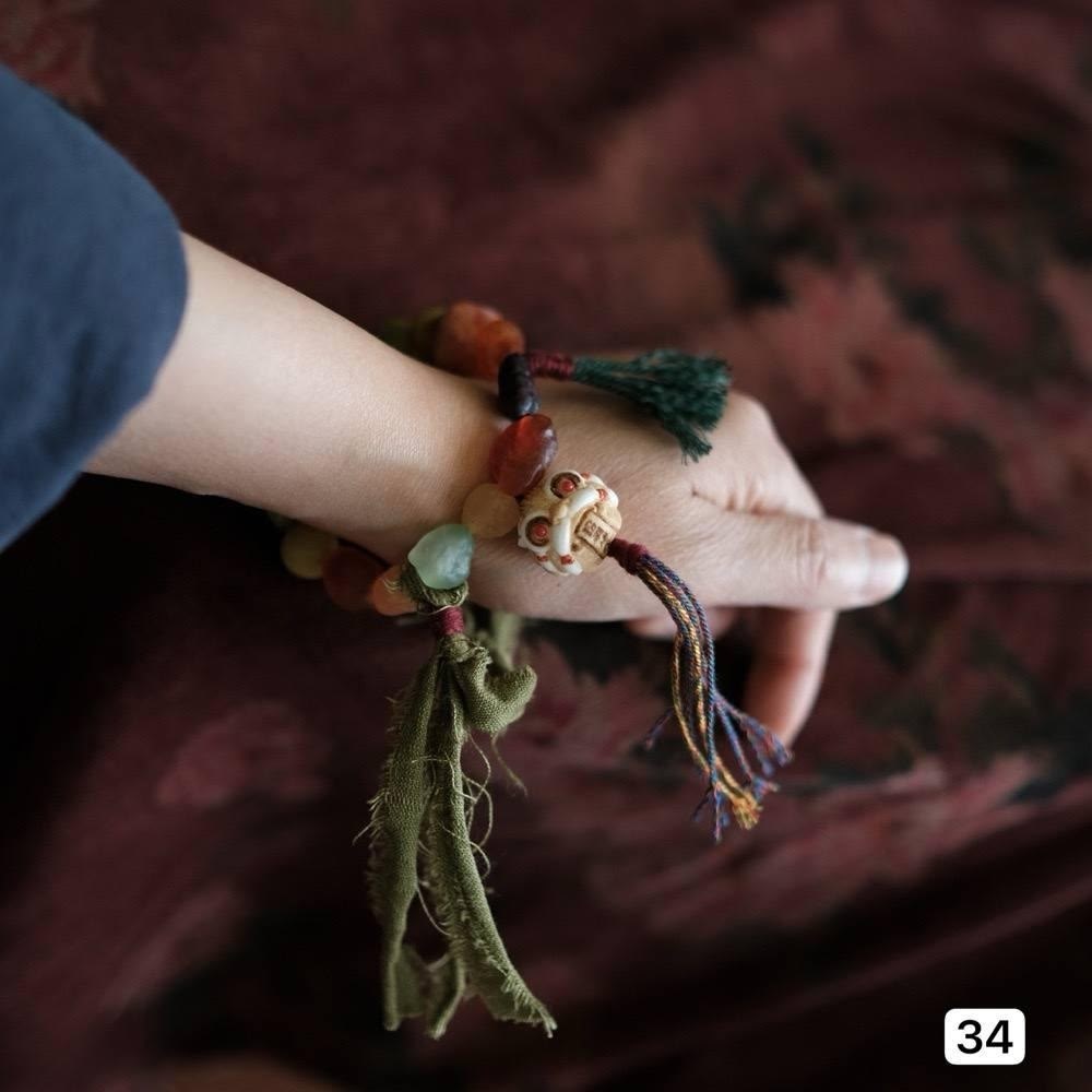 браслет,модные браслеты,браслет из бусин,браслет с подвесками,женские браслеты